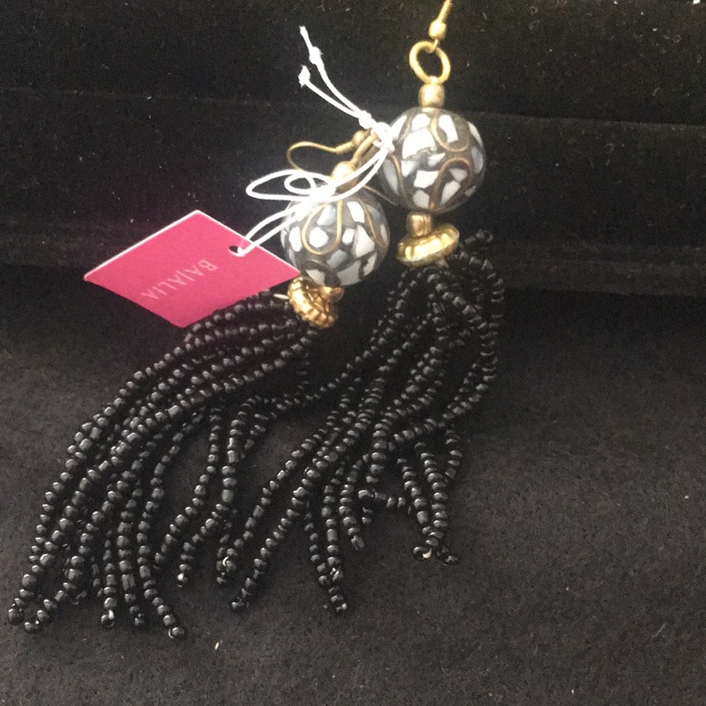Earrings 3” long Multiple colors. Ck listings